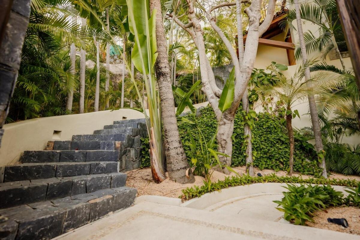 Dream Villa With Private Beach And Catering Zihuatanejo Exterior photo